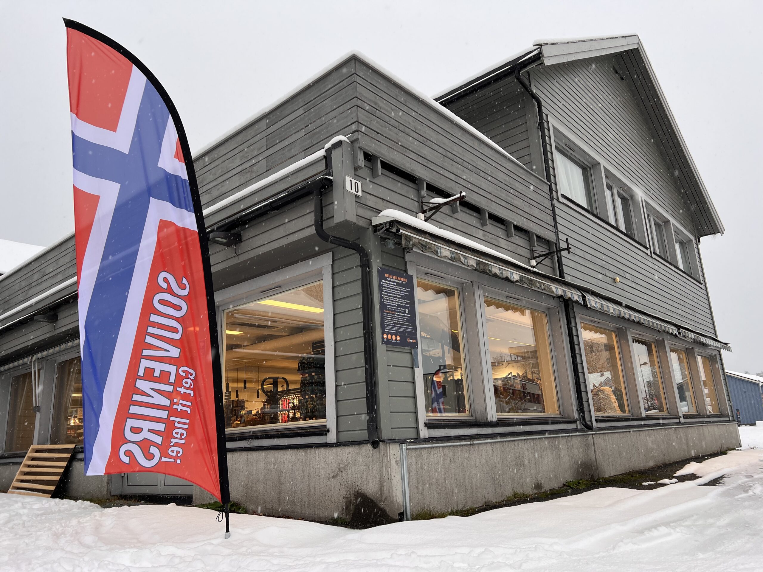 Suvenir butikken Alta Giftshop fasade